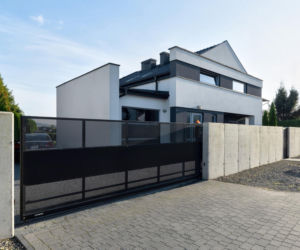 Zanim postawisz płot, sprawdź co mówią przepisy budowlane