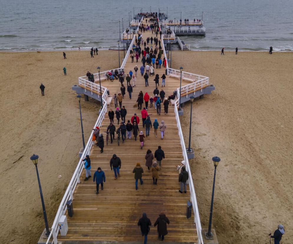 Wydano miliony, a efekt? Nowe molo w Brzeźnie zachwyca