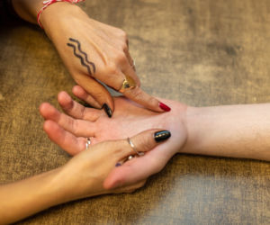 Mają ją tylko wybrańcy. Los przygotował dla nich życie pełne szczęścia i powodzeń. Znaczenie linii na dłoniach