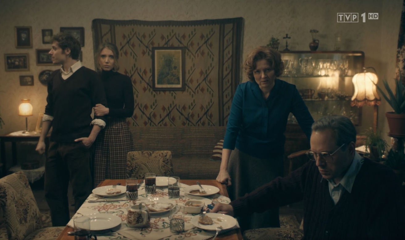 Stulecie Winnych 4, odc. 47: Ania (Urszula Grabowska), Michał (Stefan Pawłowski)
