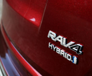Toyota RAV4 Hybrid E-Four Prestige