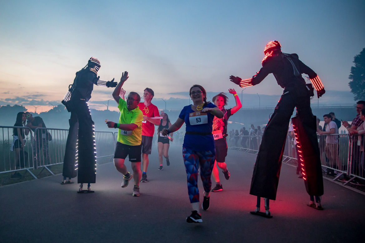 ESKA LEDs RUN  - zdjęcia z biegu innego niż wszystkie