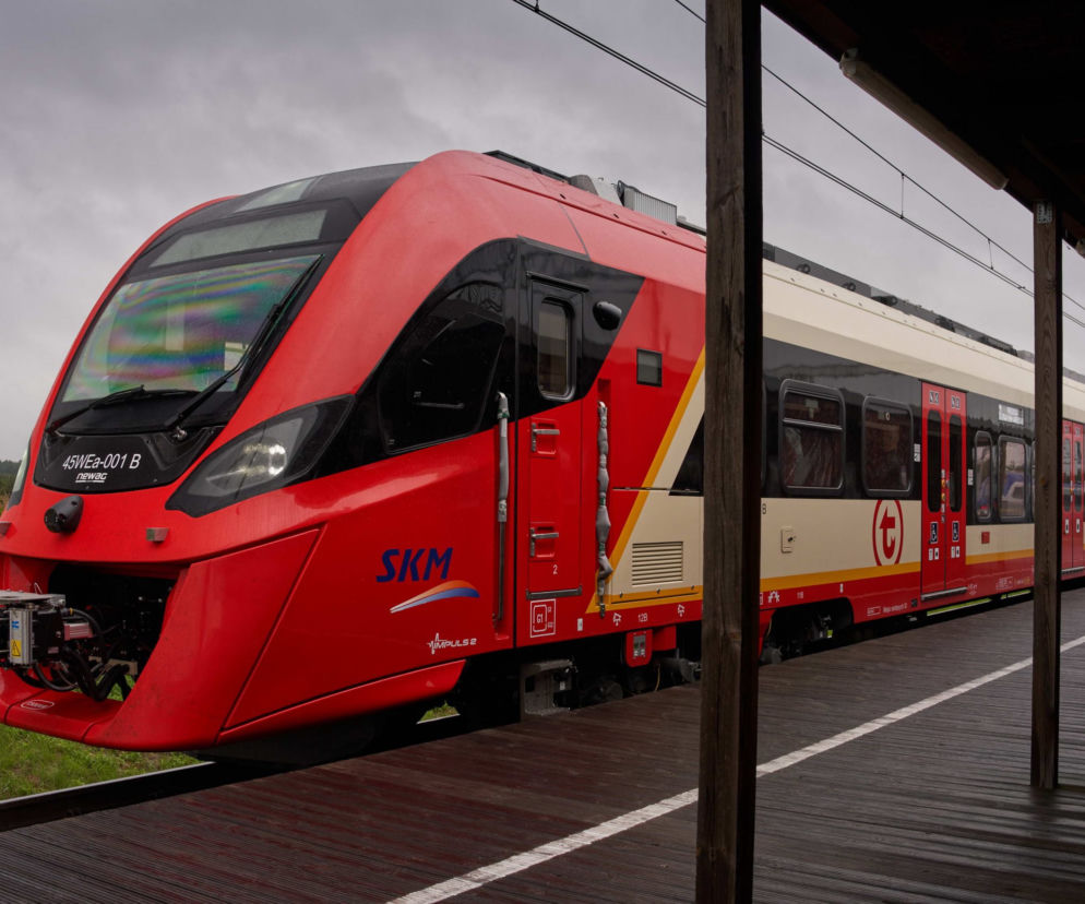 Warszawa kupiła 21 nowych pociągów SKM. Ich wygląd zachwyca
