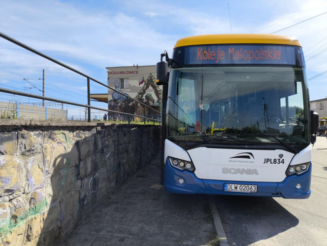 Nowa linia autobusowa A74 zapewni dojazd do szkół i pracy