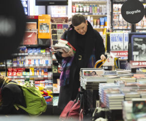 Minister kultury ruszyła na świąteczne zakupy