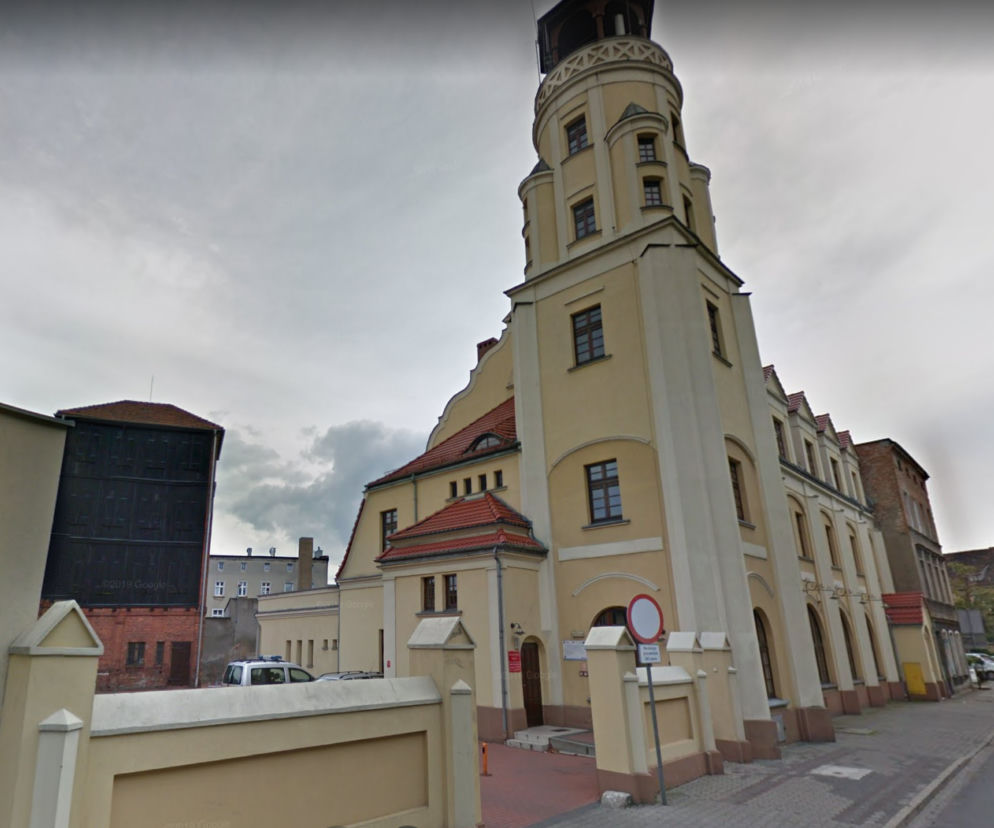 Zwłoki w UM w Lesznie