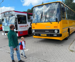 Kultowe autobusy opanowały Starachowice! Ruszył III Zlot i świętowanie 70-lecia komunikacji