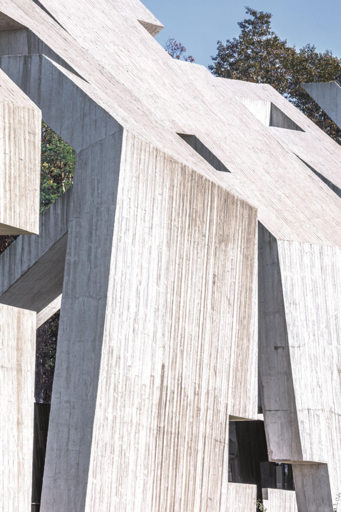 Mauzoleum Martyrologii Wsi Polskich w Michniowie