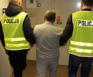 Akcja toruńskiej policji na Rubinkowie - zatrzymany usłyszał 57 zarzutów
