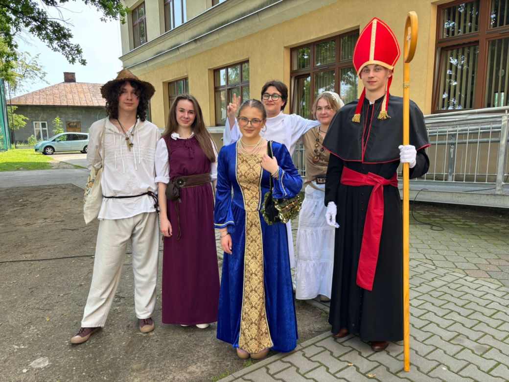 Orszak Jana Długosza w Nowym Sączu 