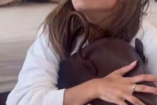 Julia Wieniawa chwali się torbą za 140 tys.zł