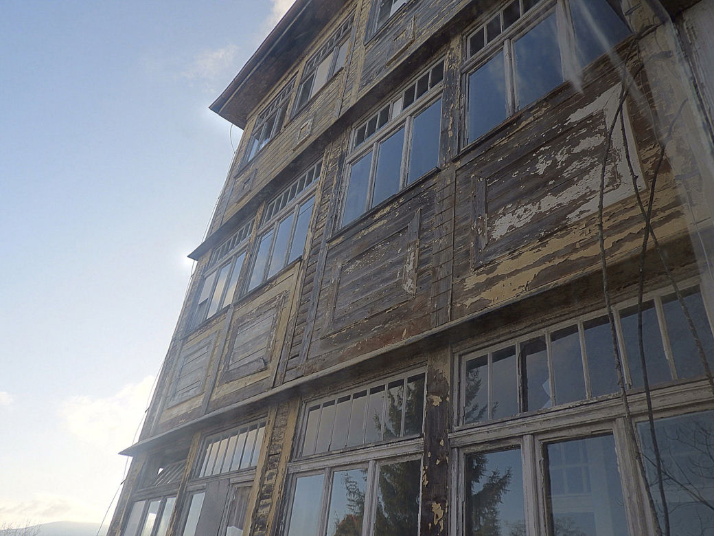 Opuszczony hotel w Karpaczu
