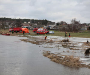 Bracia zginęli pod lodem. Tragedia w Mokobrodach
