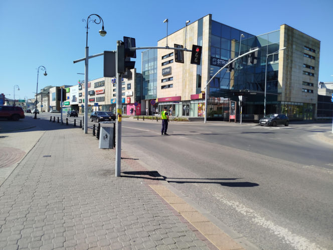 Zderzenie motocyklisty z osobówką na ul. Wojskowej w Siedlcach