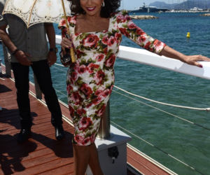 JOAN COLLINS