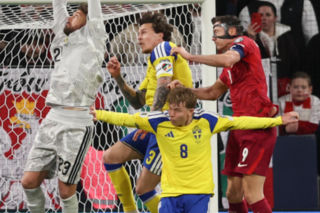 Victor Lindelof (Szwecja)