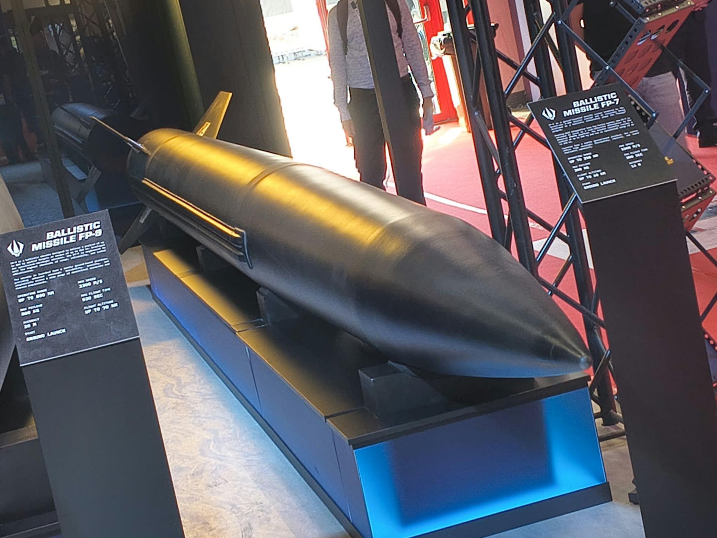 Ukraiński pocisk balistyczny FP-7 w akcji. Pocisk po raz pierwszy użyty w walce