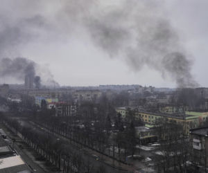 Rosjanie czyszczą Mariupol ze zwłok i gruzów. Szykują tam karnawał zwycięstwa