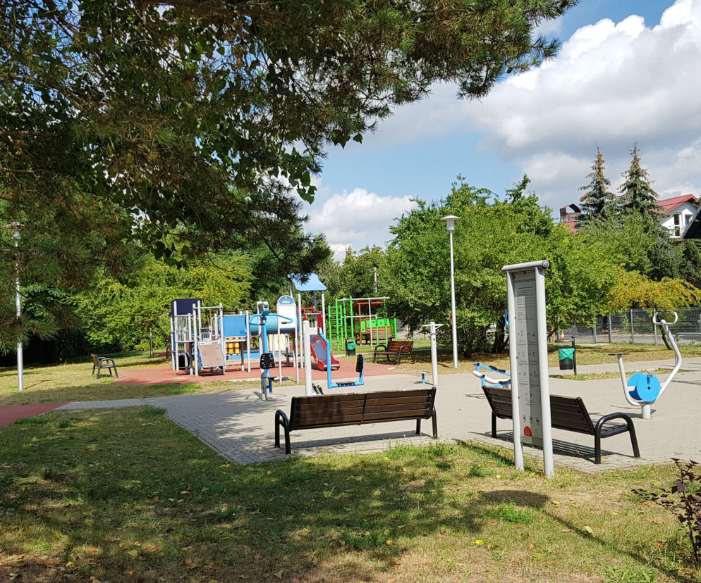 Plac zabaw przy ulicy Mirtowej