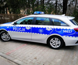 Nowy radiowóz w Komendzie Powiatowej Policji w Hajnówce [ZDJĘCIA]