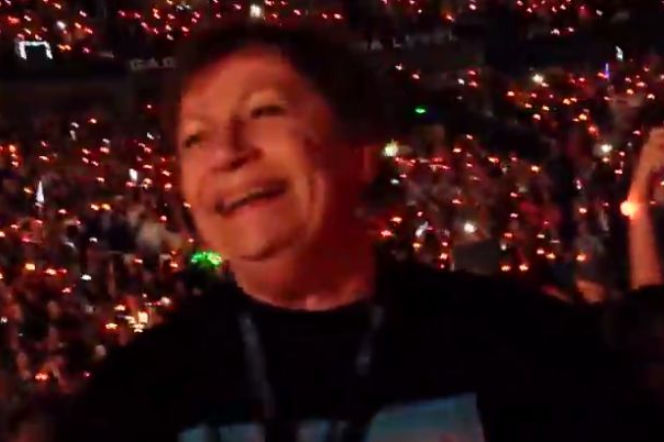 Babcia na występie Taylor Swift i Micka Jaggera