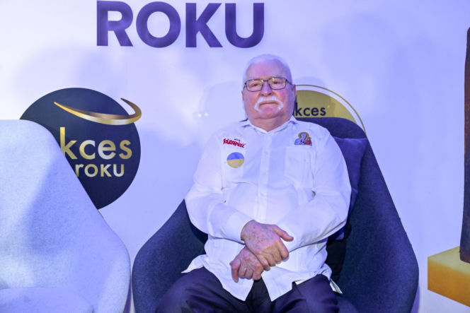 Wałęsa, Doda i Najman z żoną na gali "Osobowości i Sukcesy"