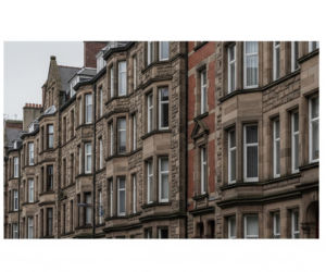 Kamienice na Kazimierzu w ogniu sporu. Co zrobią władze Krakowa w sprawie dewelopera?