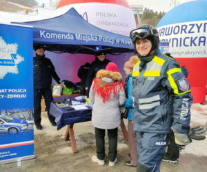 Policja na nartach pilnuje porządku w ośrodku PKL Jaworzyna Krynicka
