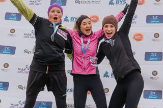 Bieg Chomiczówki 2026. Rekordowa pula nagród i tłumy biegaczy na starcie. Warszawa szykuje się na biegowy rekord!