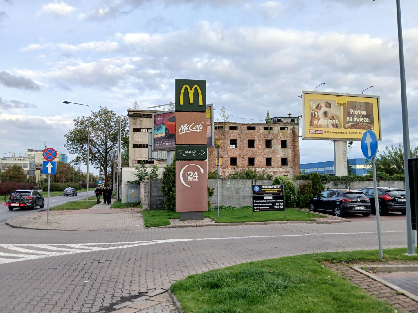 Dawny młyn elektryczny W. Kawczyńskiego przy ul. KOR w Warszawie