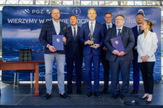 Podpisanie umowy pomiędzy PGZ Stocznią Wojenną a Szczecińską Stocznią Wulkan