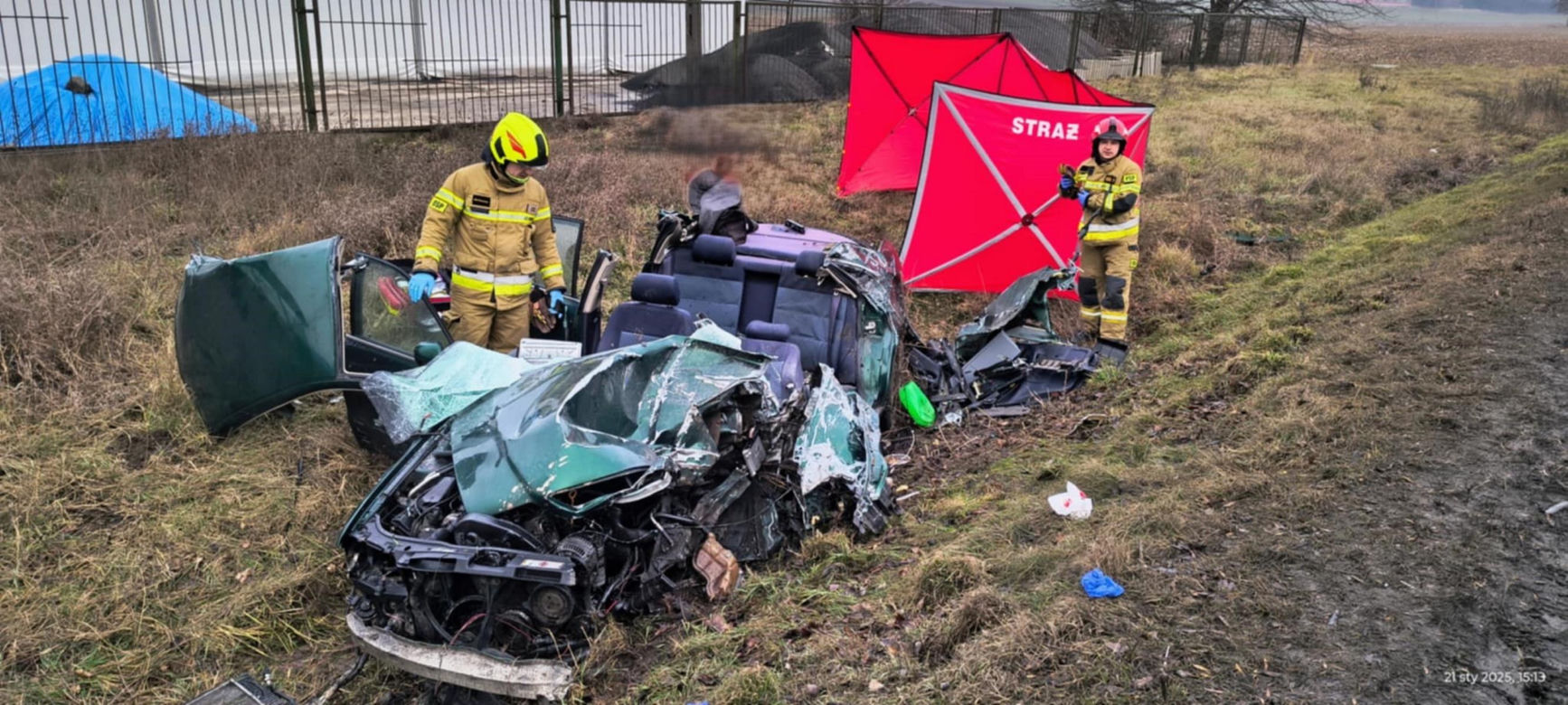 Muzyk disco polo zginął w strasznym wypadku. Audi wbiło się w ciężarówkę z żołnierzami