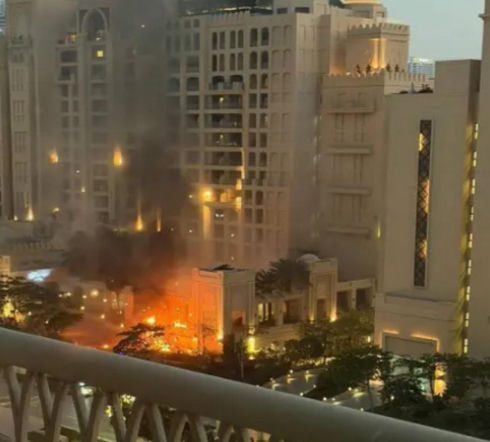 Szokujące zdjęcia i filmy z Dubaju. Turyści uciekają