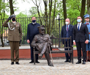 Ławeczka gen. Hallera