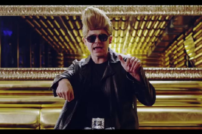 Tomasz Niecik jako Johny Bravo. #5 najlepszych momentów teledysku!