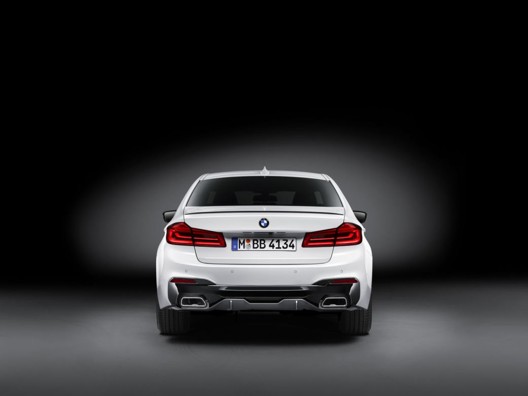 BMW 5 G30 M Performance