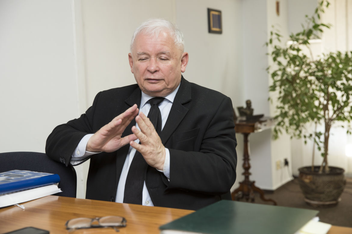 Fryzury Jarosława Kaczyńskiego