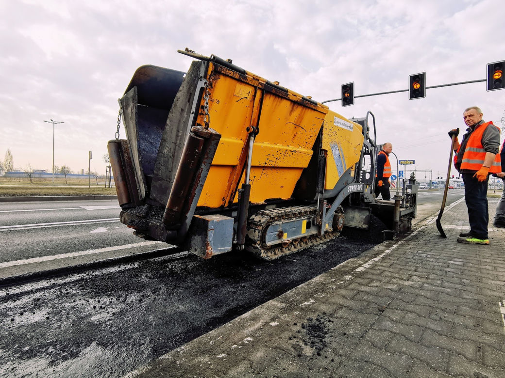 Zima nie oszczędziła kaliskich dróg! Do załatania gigantyczna liczba dziur [ZDJĘCIA] 