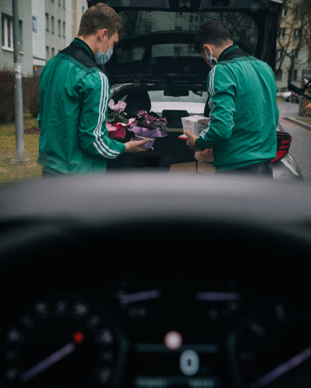 Legia pomaga seniorom 