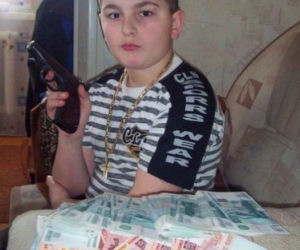 Takie fotki na fejsa mogą wstawić tylko RUSCY 