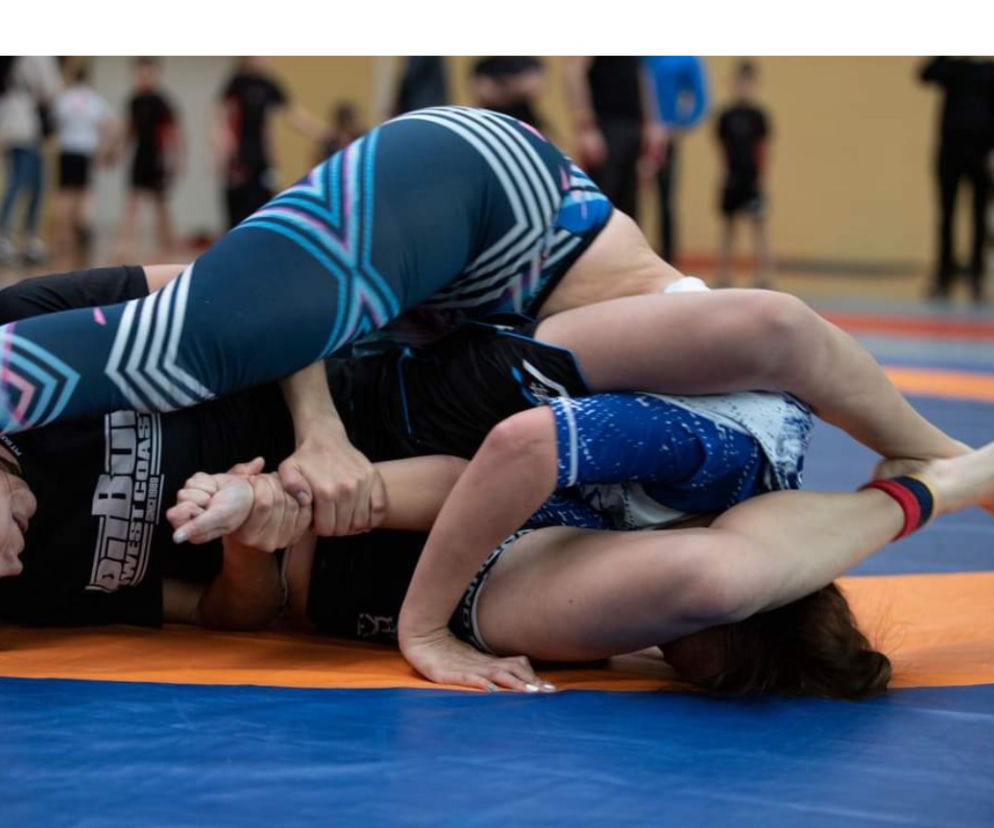 Piękna i niebezpieczna! Mistrzyni MMA z opolskiej drogówki [ZDJĘCIA]