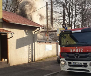 Pożar składowiska opon w Lubaniu