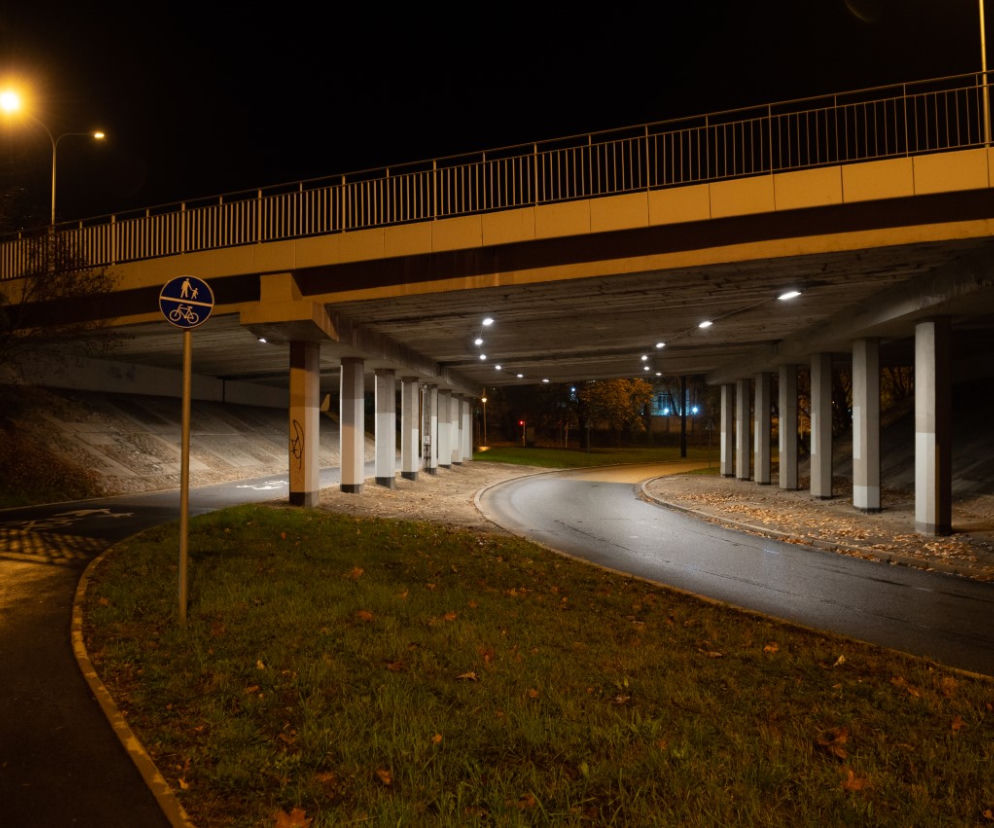 Warszawa oszczędza. Wymieniono oświetlenie 