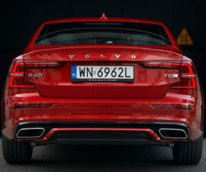 Volvo S60 T5 R Design First Edition