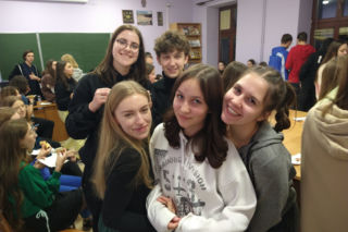 Ranking Perspektyw 2023. Najlepsze licea w Kielcach i województwie!