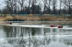 Tragedia na Dolnym Śląsku. Wędkarz wpadł pod lód na Jeziorze Leśniańskim