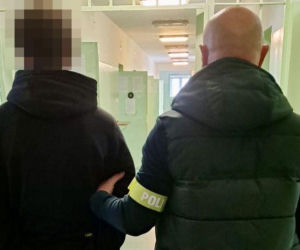 SŁUPSK: „Obrobił” samochód – usłyszał zarzuty