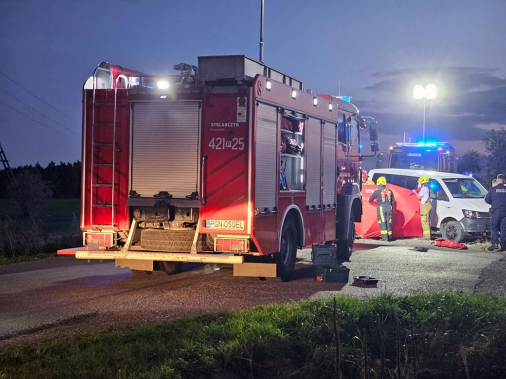 Śmiertelny wypadek na szosie Gniezno - Czerniejewo w Gębarzewie, skuter uderzył w busa