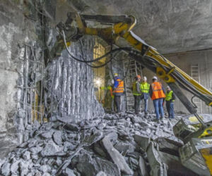 Tunel tramwajowy już połączony z Dworcem Zachodnim