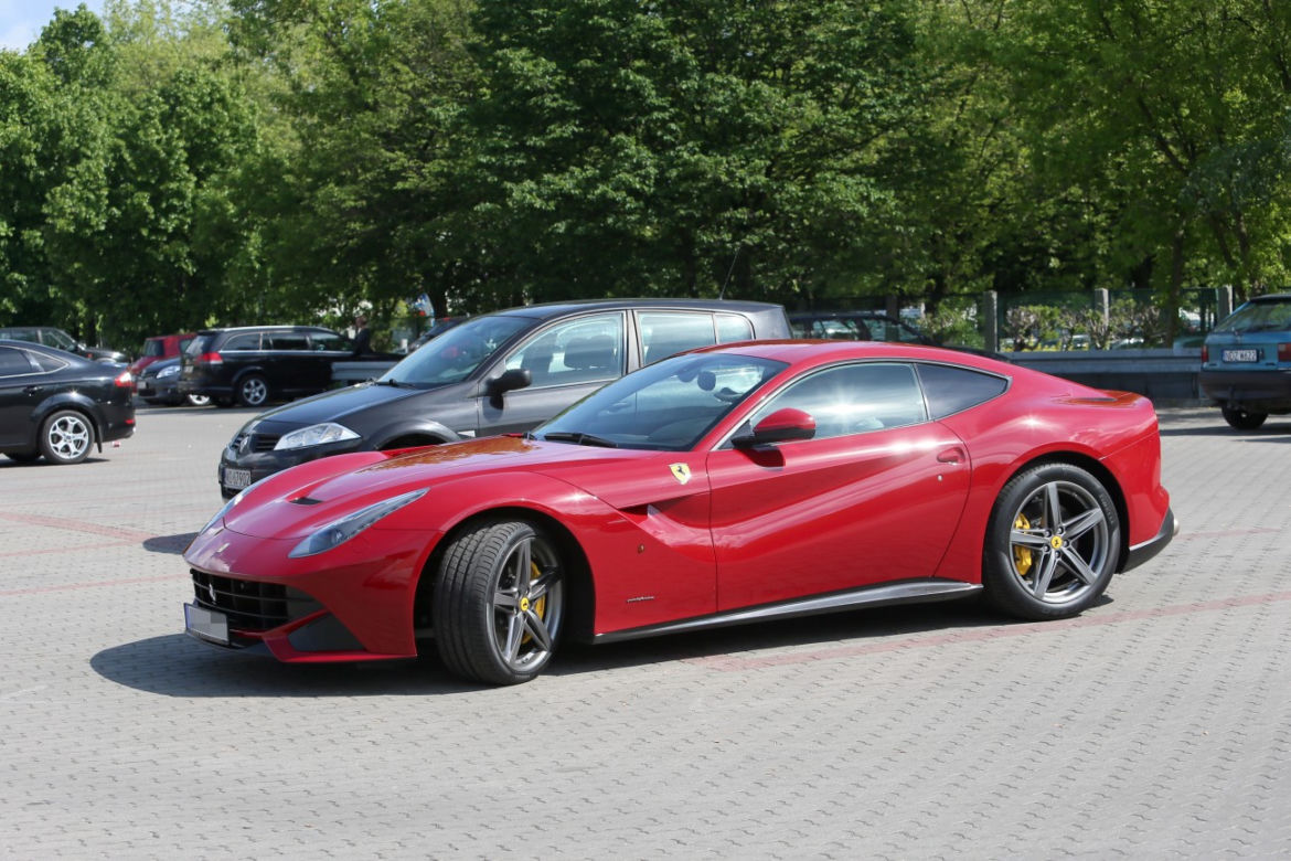 Robert Lewandowski Ferrari F12 Berlinetta